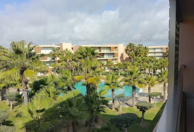 Salgados Beach Vila Das Lagoas