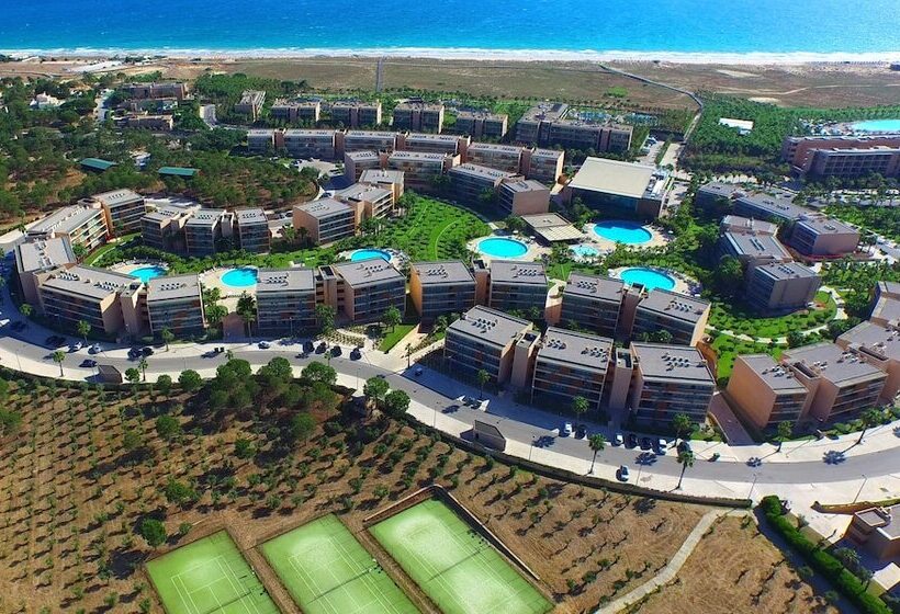 Salgados Beach Vila Das Lagoas