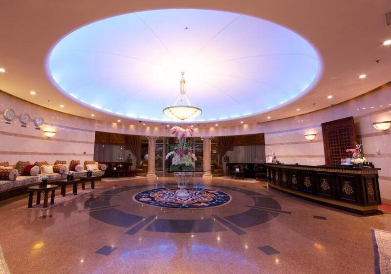 Tamani Marina Hotel & Apartments