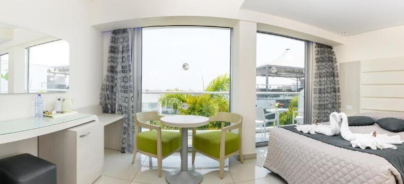 호텔 Tasia Maris Oasis