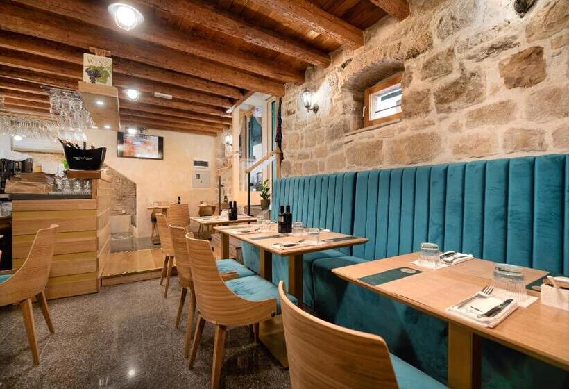 Villa Matejuska Heritage