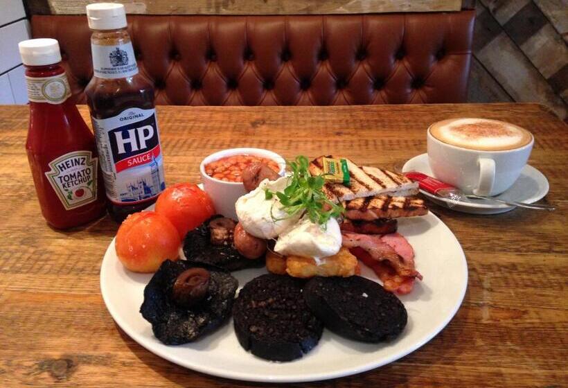 호스텔 The Fleece Inn At Barkisland