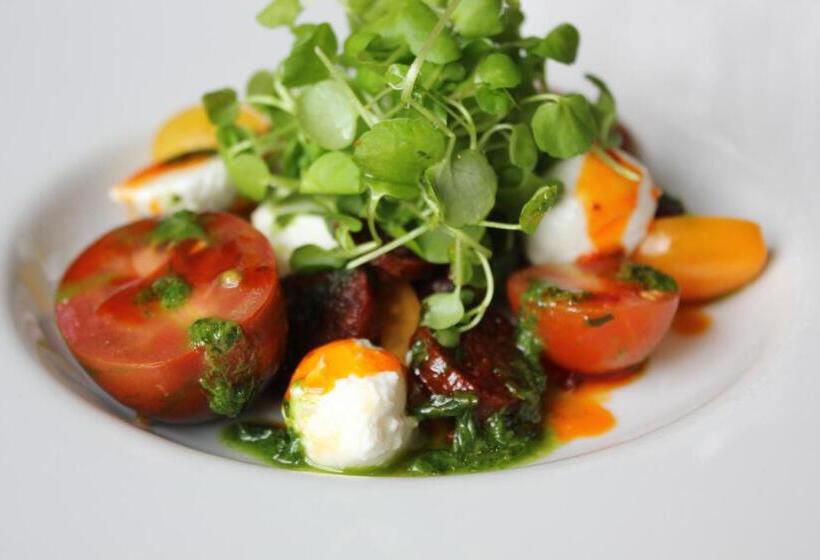 호스텔 The Fleece Inn At Barkisland