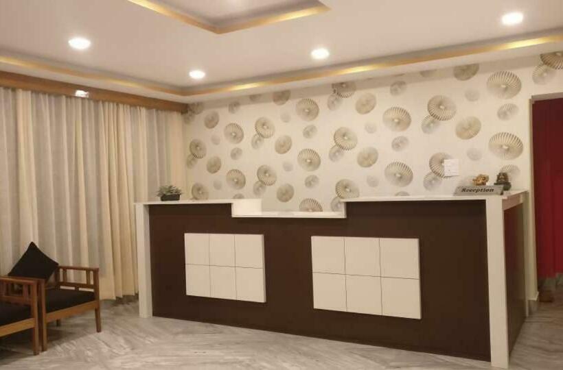 An Incredible Hotel, With Amazing Staff, Near Mg Marg