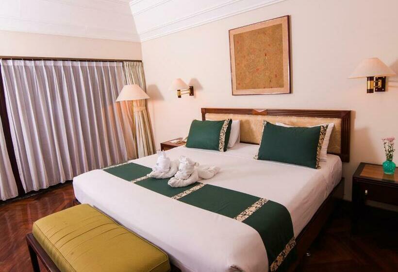 Jatinangor National Golf & Resort