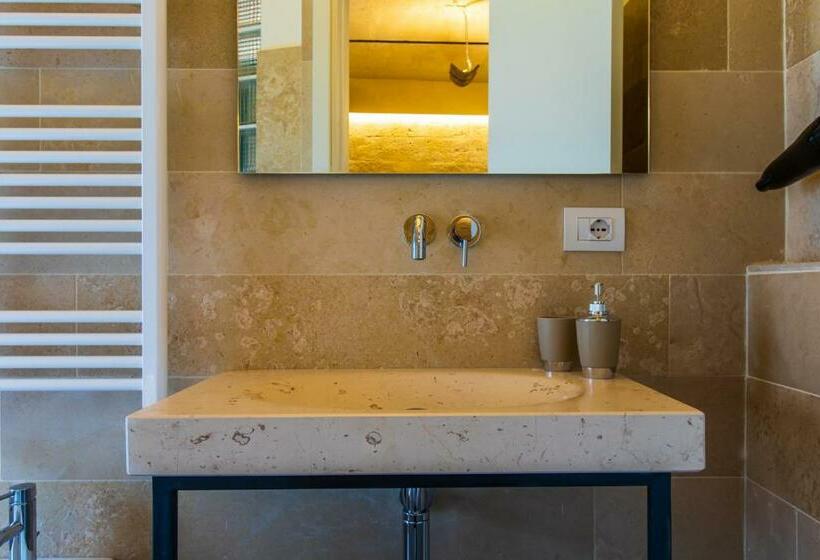 B&b Piazza San Giovanni   Essenze Della Murgia