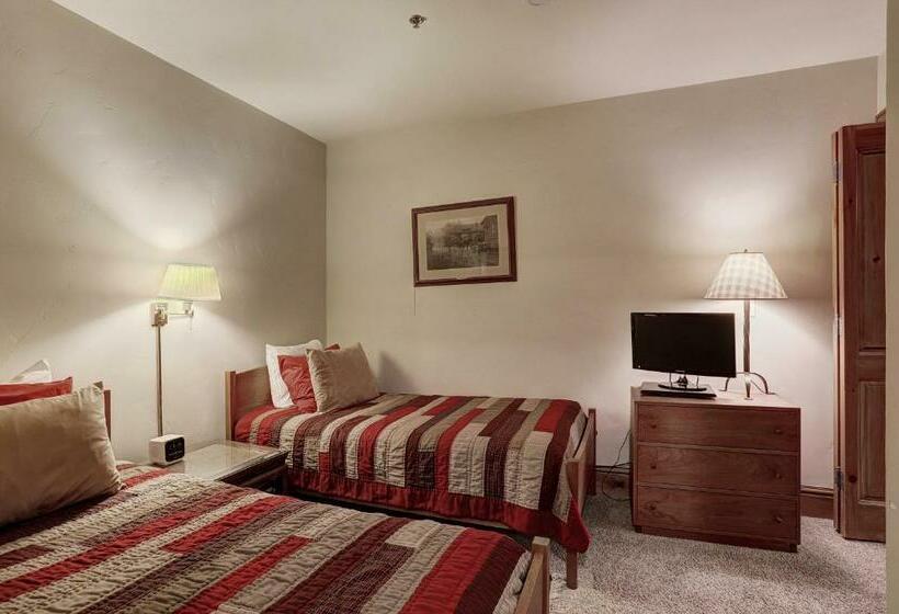 Beaver Creek Village