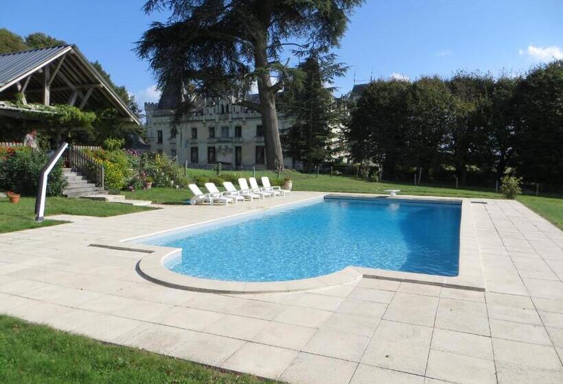 ベッドアンドブレックファースト Château De Salvert   Appartement & Chambre D Hôtes