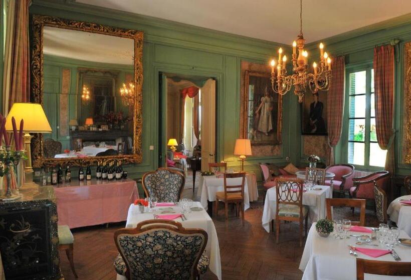 ベッドアンドブレックファースト Château De Salvert   Appartement & Chambre D Hôtes