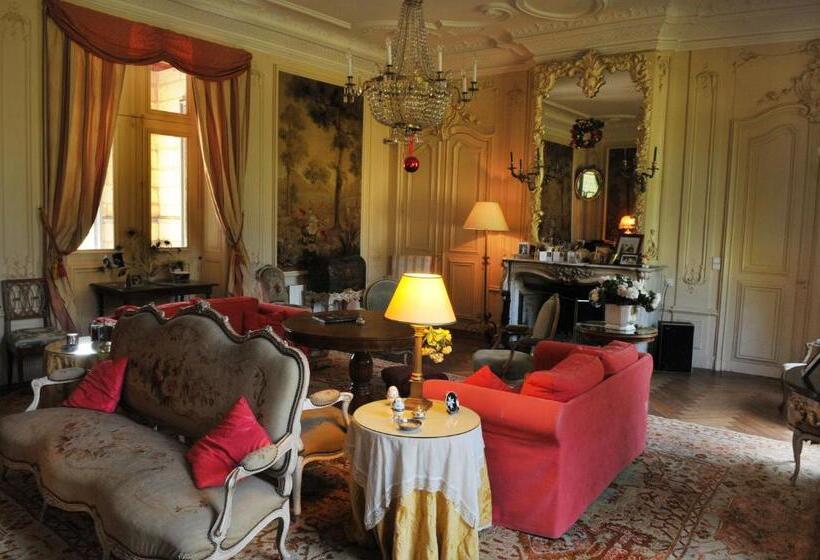 ベッドアンドブレックファースト Château De Salvert   Appartement & Chambre D Hôtes