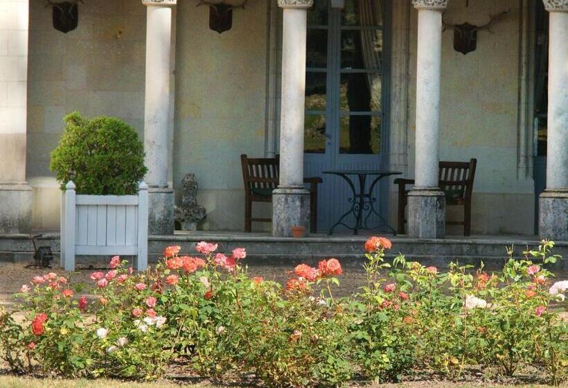 ベッドアンドブレックファースト Château De Salvert   Appartement & Chambre D Hôtes