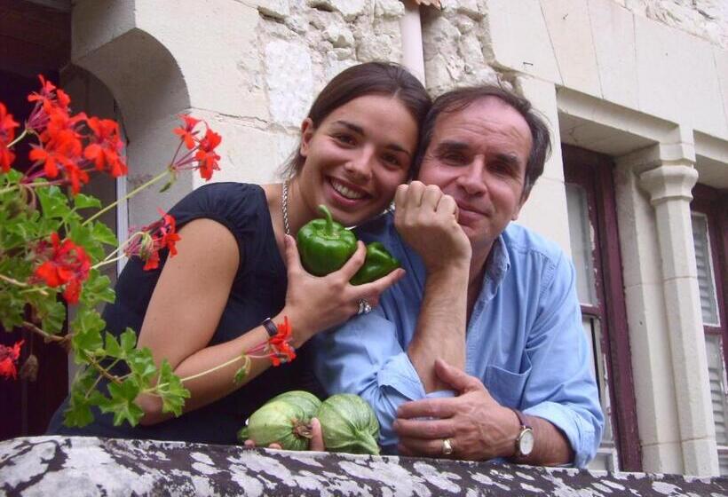 ベッドアンドブレックファースト Château De Salvert   Appartement & Chambre D Hôtes