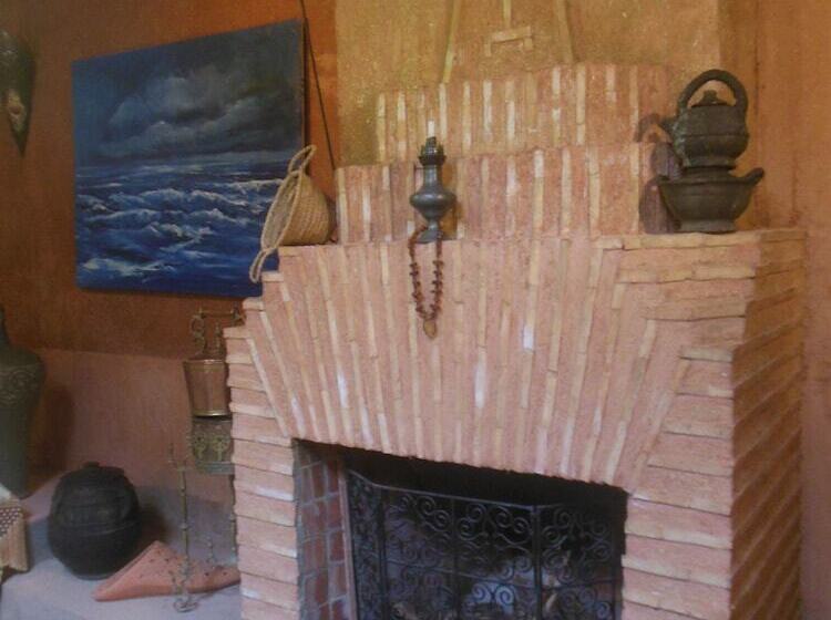 مبيت وإفطار Kasbah Du Peintre