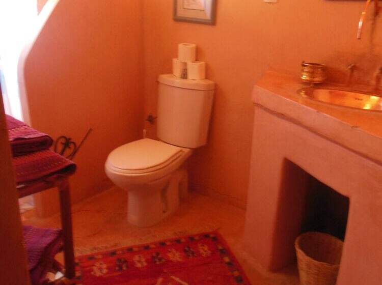 تختخواب و صبحانه Kasbah Du Peintre