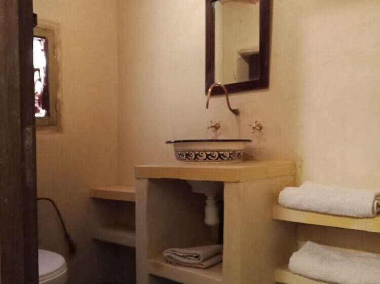 مبيت وإفطار Kasbah Du Peintre