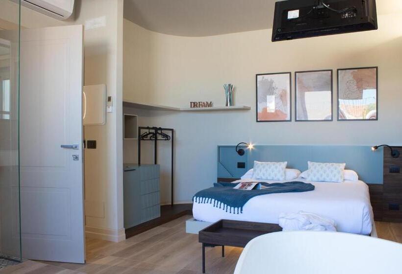 تختخواب و صبحانه Relais One