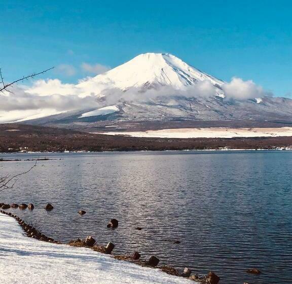 تختخواب و صبحانه Ryosha Tsukiakari