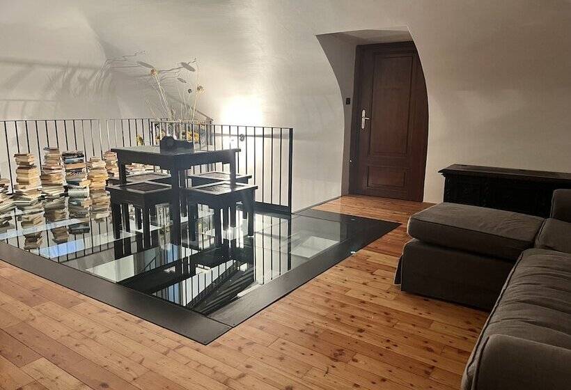 مبيت وإفطار Torino Chic