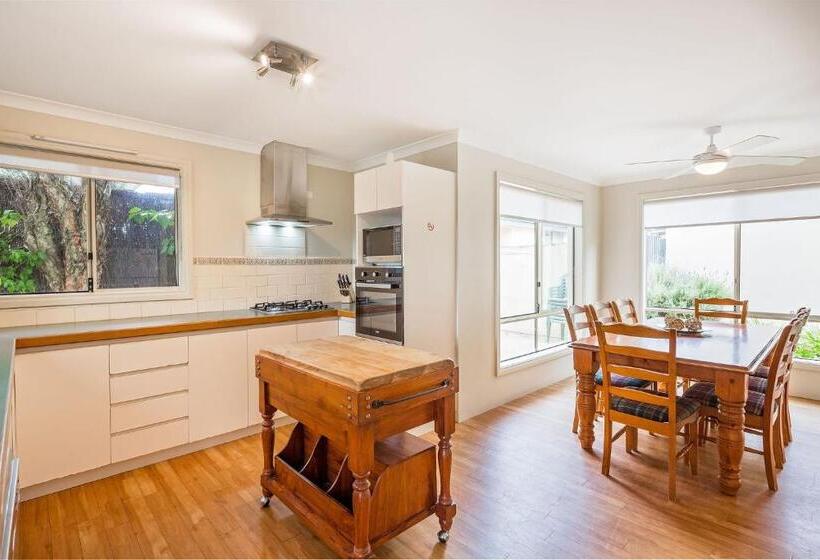 Geographe Cove Resort