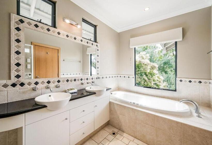 Geographe Cove Resort