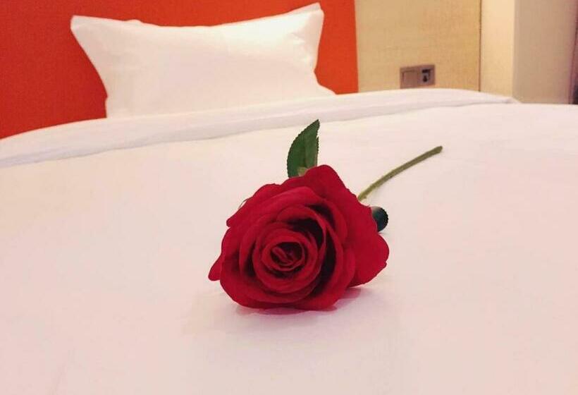 ホテル 7days Premium Chongqing Liangjiang New District Yufu Industrial Park Yuzui Branch