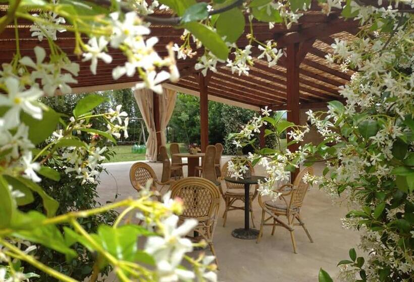 فندق Agriturismo Il Selvello