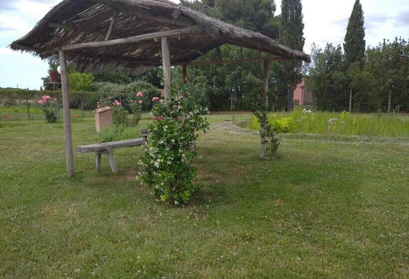 فندق Agriturismo Il Selvello