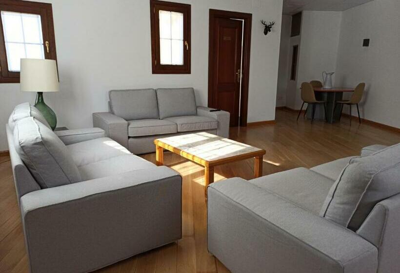 בית מלון כפרי Cervaria