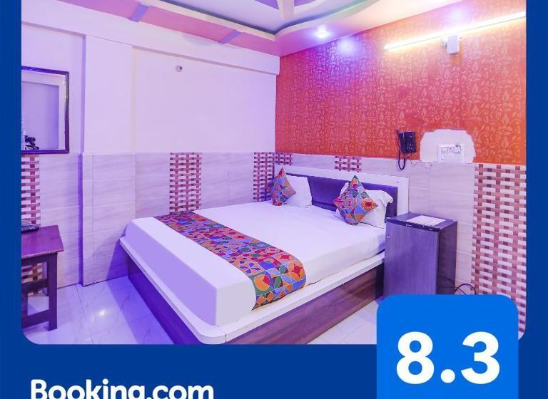 ホテル Fabexpress Kanha Dham