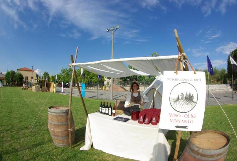 호텔 Agriturismo Fattoria Santa Vittoria