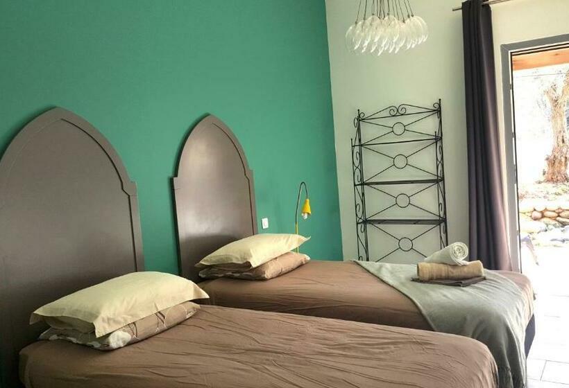 Отель Hôtel Ascosa Aventure