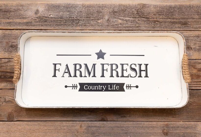 فندق Mad River Lodge