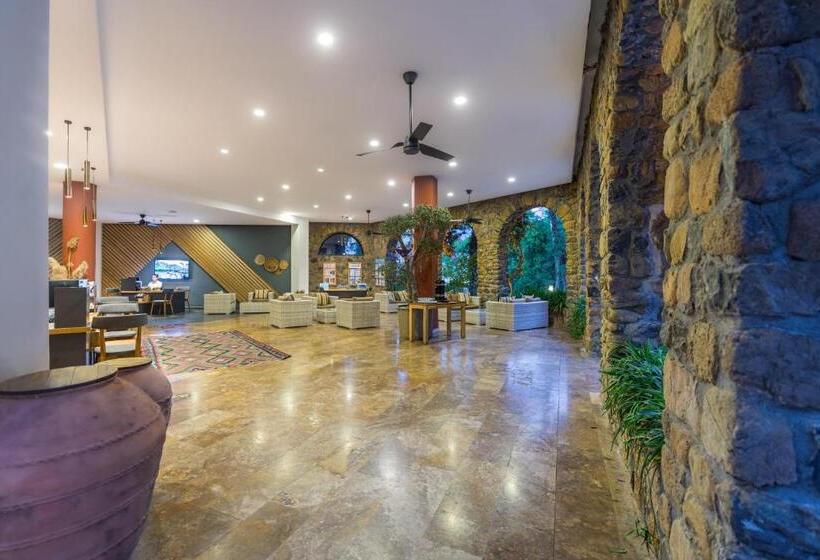 ホテル Marmaris Bay Resort   Adults Only