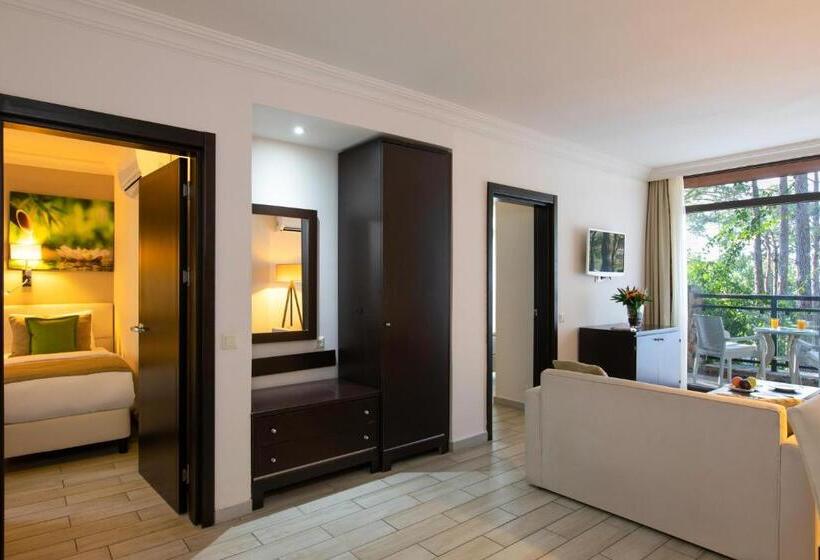 ホテル Marmaris Bay Resort   Adults Only