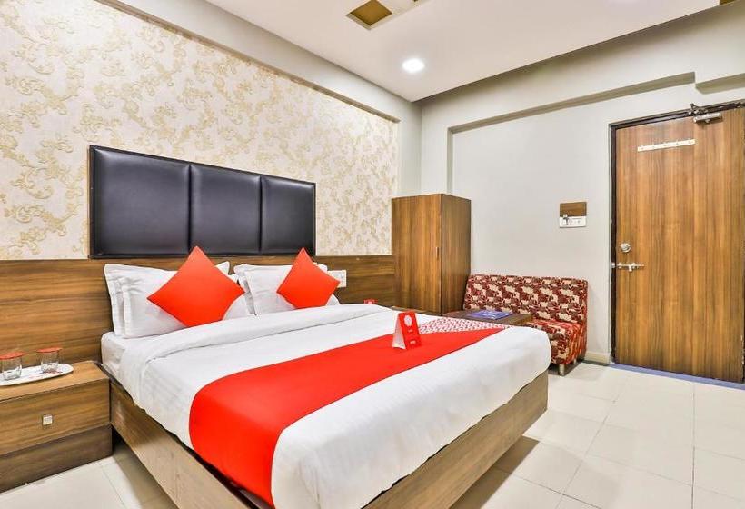 ホテル Oyo 10501 Amber