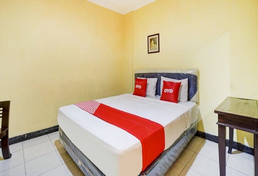 ホテル Palem 2 Syariah Malang Redpartner