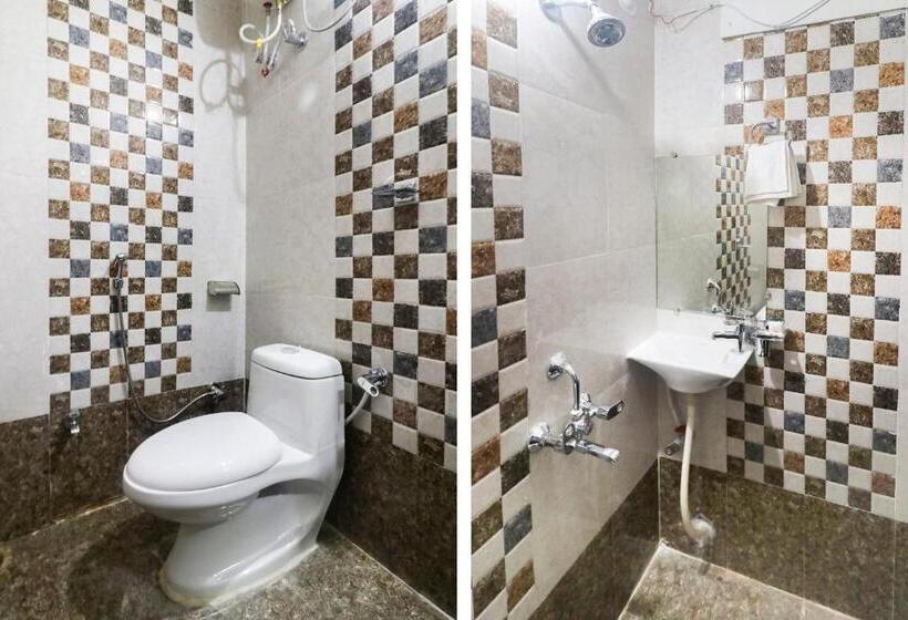 호텔 O Captain Inn