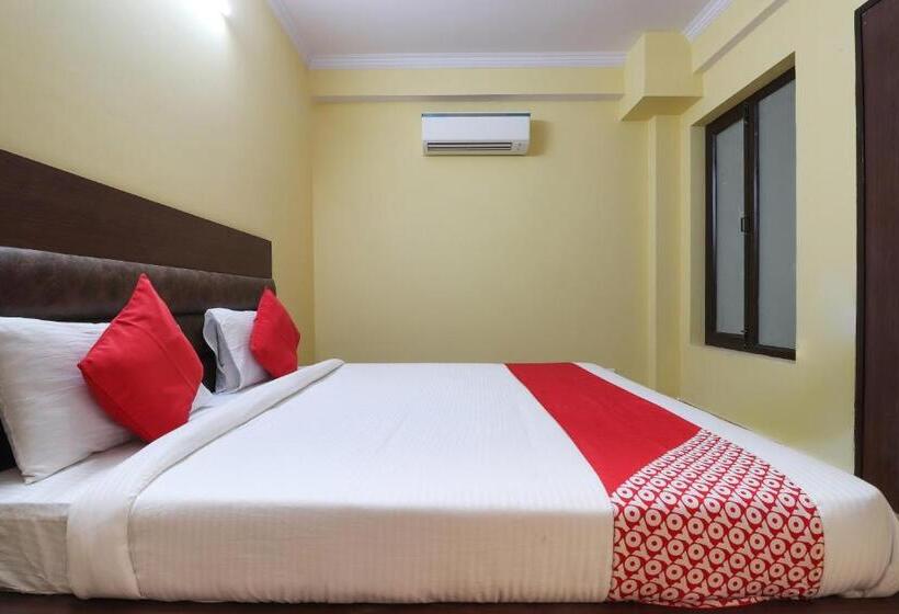 호텔 Oyo 61177  Pratap Inn