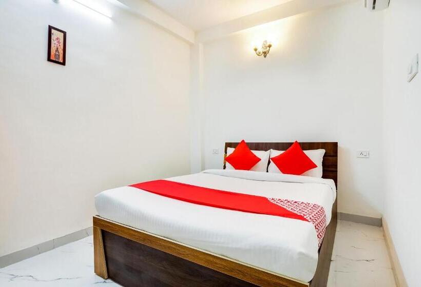 酒店 Oyo 65977  Expression