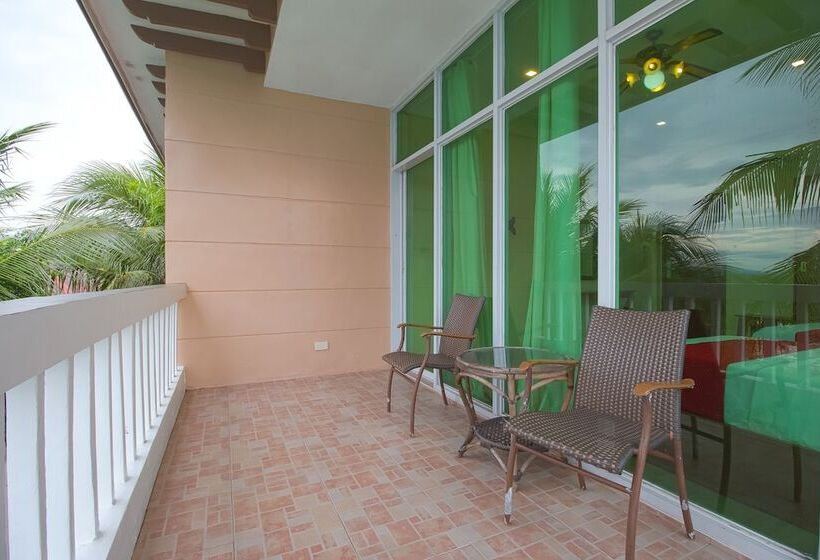 هتل Sea Forest Beach Resort