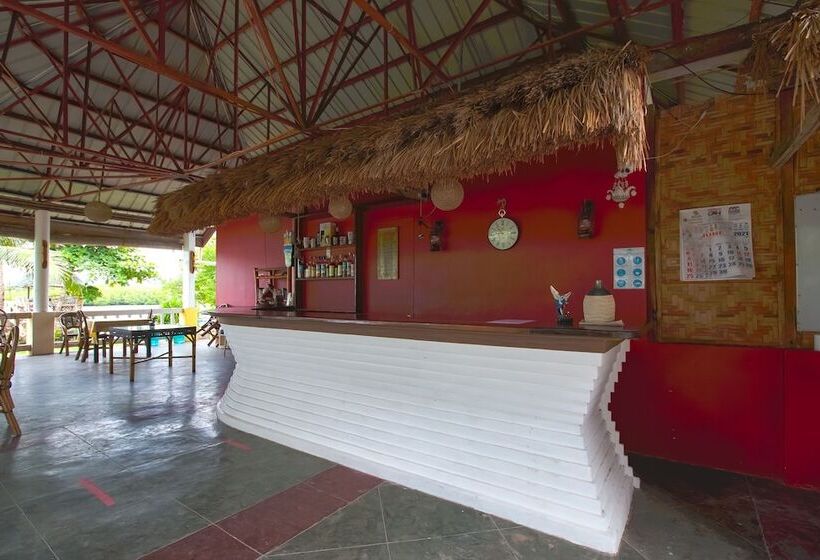 هتل Sea Forest Beach Resort