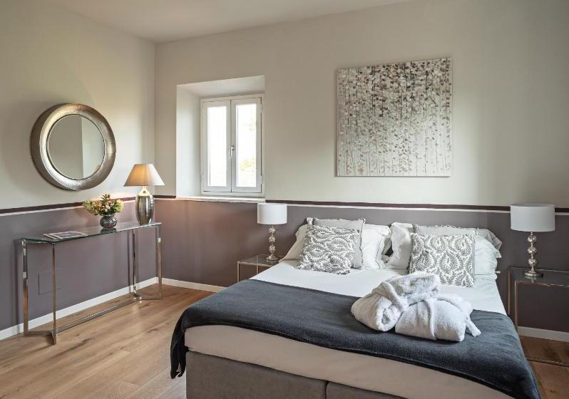 هتل Podere Giusti