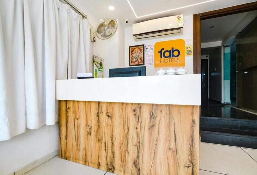 فندق Regal Regency