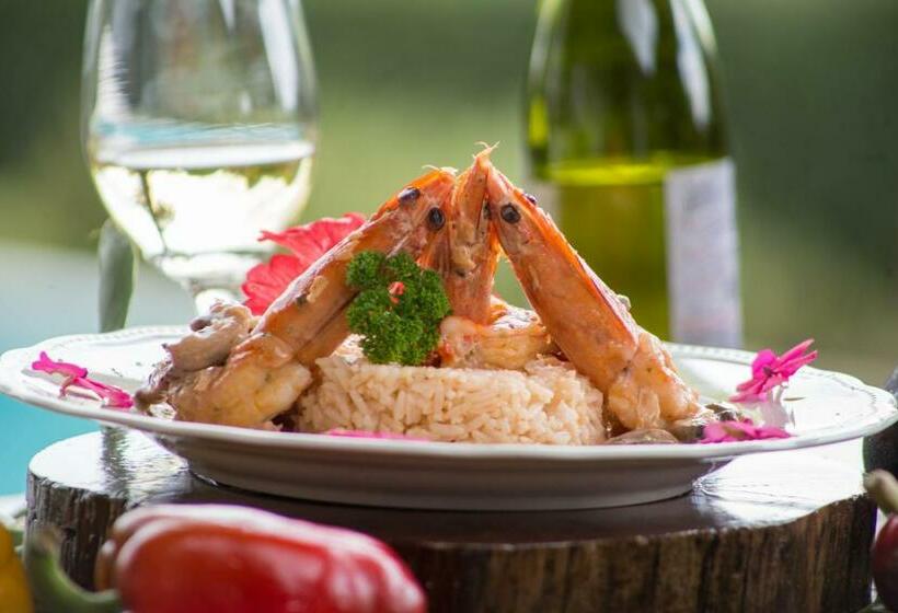 Отель Royal Palm Galapagos, Curio Collection  By Hilton