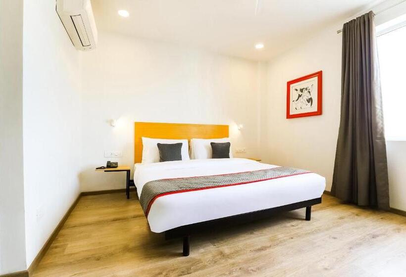 Отель Townhouse Prithvi Resort Near Phoenix Palassio