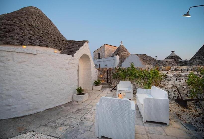 فندق Trulli Holiday Deluxe & Wellness
