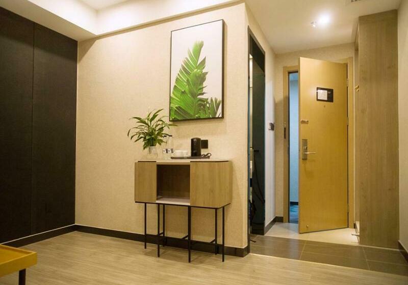 酒店 Up And In Baotou Qingshan District Central International