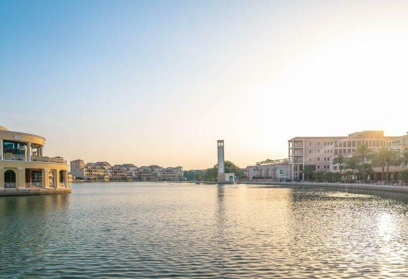 Courtyard By Marriott Dubai Green Community