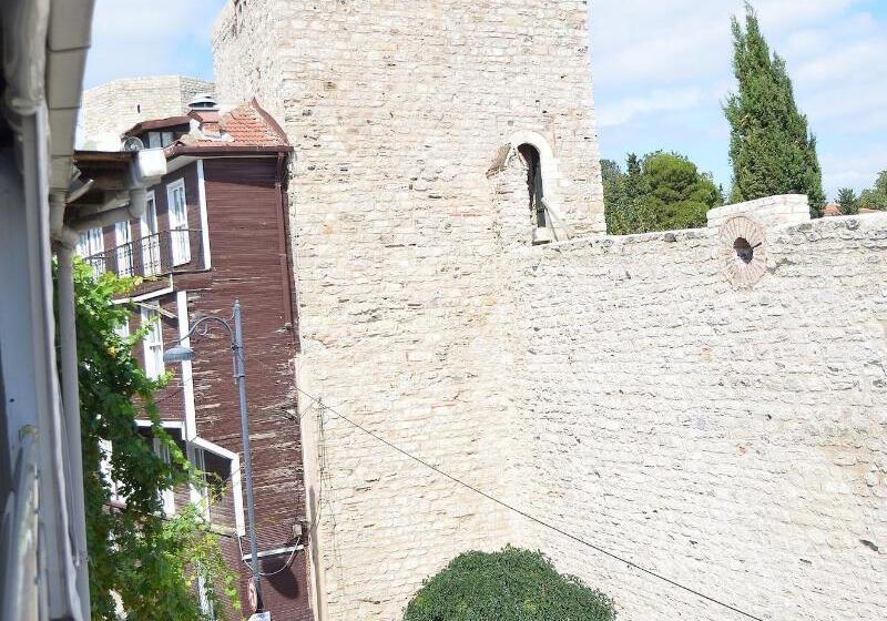 هاستل Seaway Hotel İstanbul