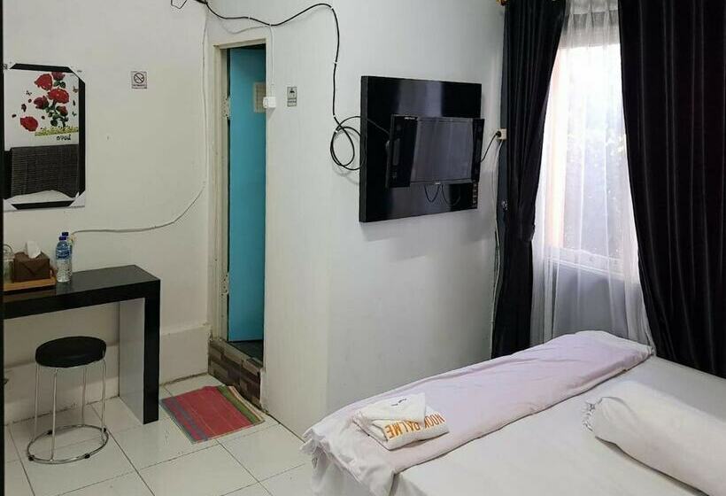 بنسيون Koolkost Near Sepinggan Airport Balikpapan